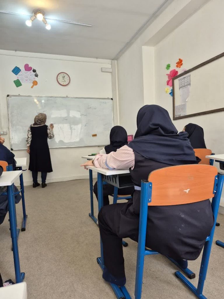 برگزاری دومین آزمون ورودی سال تحصیلی 1404-1405